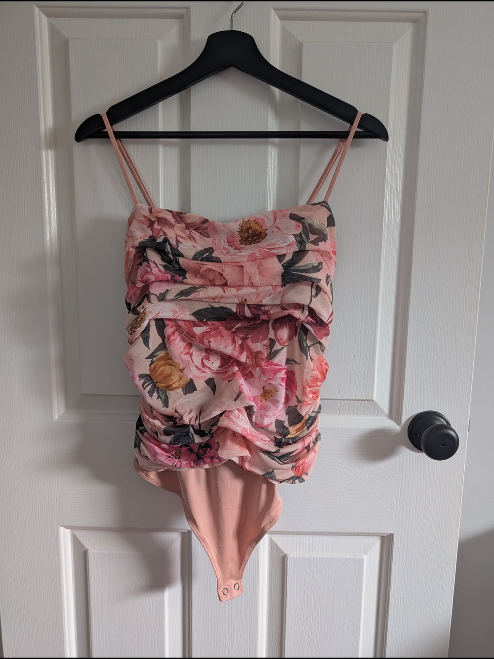 Express Women's Pink Floral Ruched Camisole Bodysuit Size Large